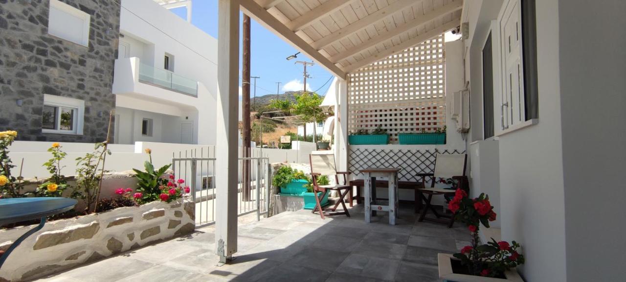 Neva Apartments By The Beach Makrýgialos Exterior foto